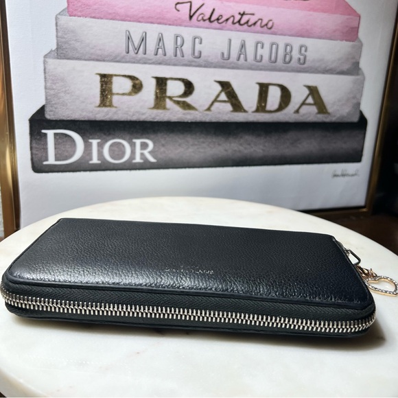 Yves Saint Laurent black pebbled leather zip around continental Wallet - Picture 12 of 14